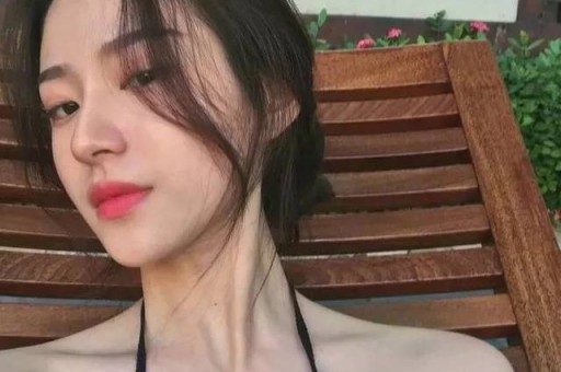 一天3大瓜！带着女儿偷腥、偷税漏税、滞留迪拜件件荒唐可笑